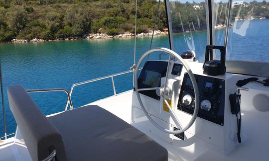 Fretamento de catamarã Bali Catana Group 4.6 Cruzando em Lefkada, Grécia