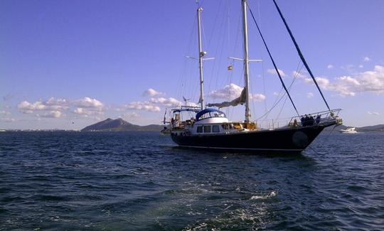 Alquiler de goletas Stornoway MKII 70' en Playa del Cura, España