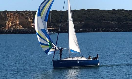 Beneteau First 26 Sailing Charter en Portimão, Faro