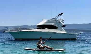 Luxury Riviera 37 Motor Yacht Rental in Bol, Croatia