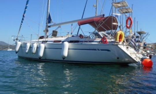 Velero Bavaria Cruiser de 34' en Argostoli, Grecia