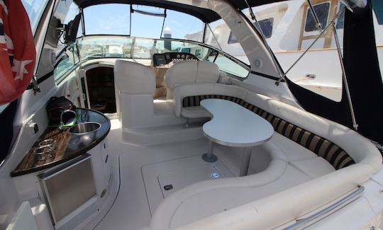 Beautiful 42ft Luxury Motor Yatch Downtown Toronto 