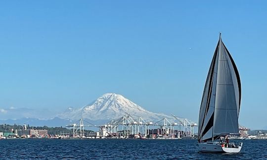 Voilier italien de luxe sur le Puget Sound — Seattle