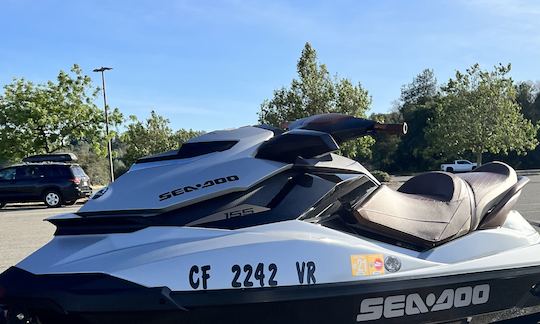 Double JetSki Rentals on Folsom Lake