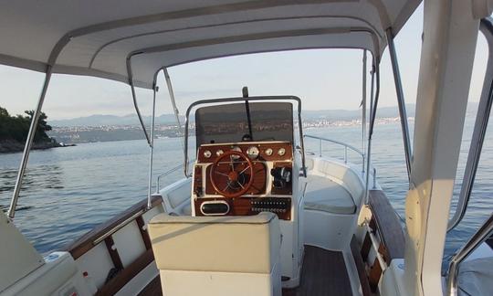 Bateau de pêche sportive Mano Marine 22.50 à louer à Opatija