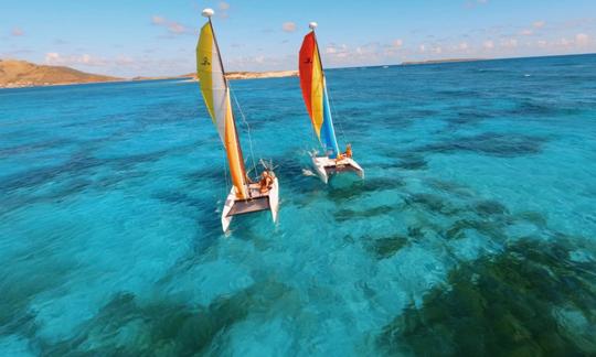 Viaje de vela y esnórquel HOBIE CAT 2021 de 3 horas para 2 personas con instructor