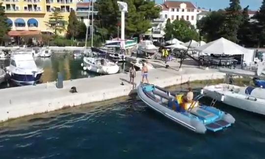 Petit bateau à moteur Elan Pasara à louer à Selce, Crikvenica