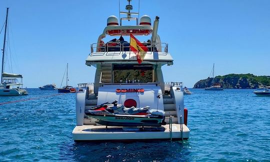 Alquiler de megayate GEMINIS Power de 83 pies en Eivissa, España