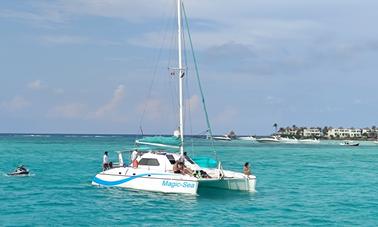 Catamaran 38' Private tour to Isla Mujeres / Cancun / Playa del Carmen #GMB38CAT