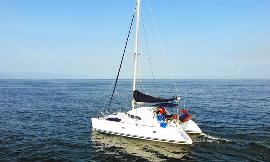 Lagoon 38 Beautiful Sailing Catamaran in Puerto Vallarta, México