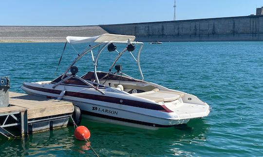 23' Larson Boat for Tubing and Wakeboarding in Austin