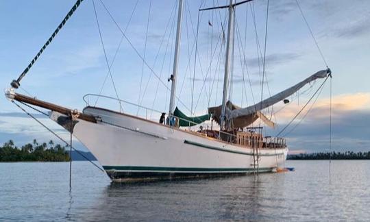 at anchor in the San Blas