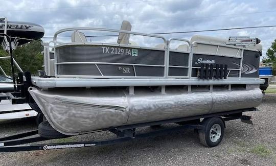 Sweetwater Pontoon Fishing Boat for Rent in George English Park off of Sunrise 