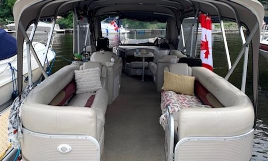 Versailles 26ft Pontoon Rental in Ottawa!