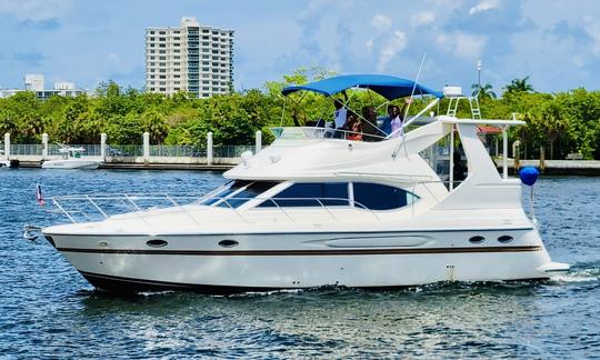 Beautiful Flybridge Yacht- CAPTAIN&FUEL INCLUDED in Fort Lauderdale, Florida