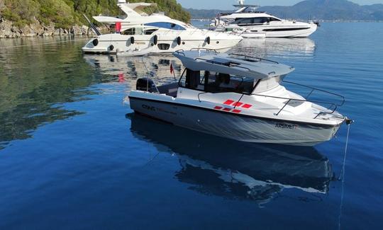 Sting 730 Fast Track (2022) Motor Yacht Rental in Muğla, Turkey