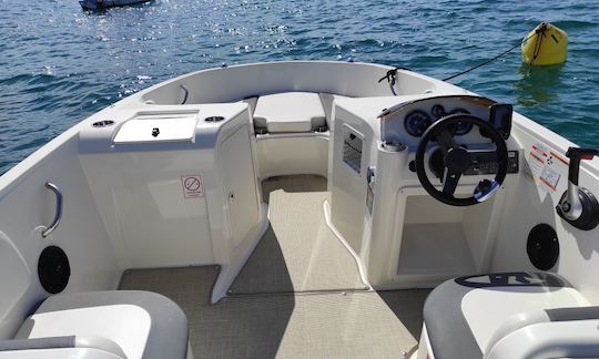 Bayliner E21 E7 for rent in Rovinj