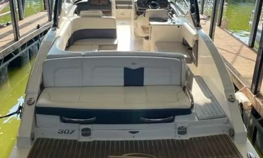 31' Chaparral 307 SSX Luxury Bowrider Rental in Edgewater, MD