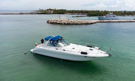 Sea Ray Sundancer 42' com tudo incluído em Tulum