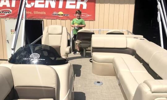 26ft Sun Tracker Pontoon Available On Naga-Waukee Lake