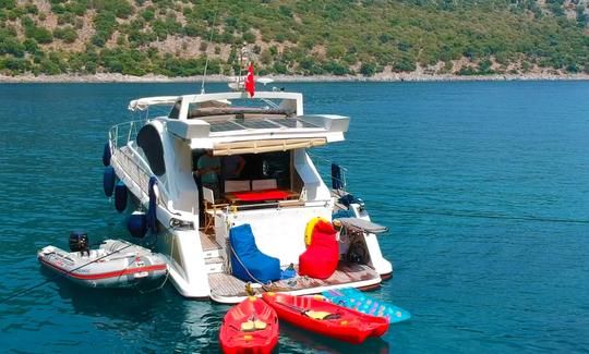 Azimut 43S Motor Yacht in Gocek, Turkey