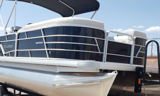 Godfrey Sweetwater Pontoon Rental in Peoria, Arizona