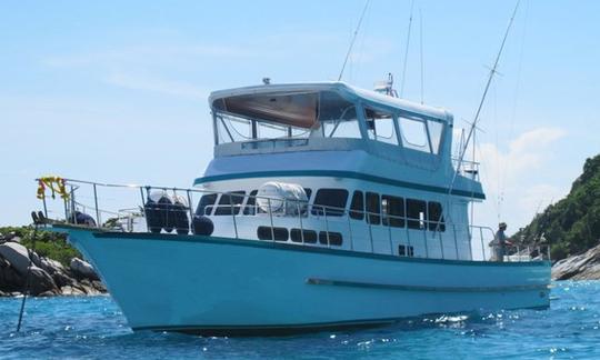 Aluguer de barcos de pesca esportiva Big Game em Phuket