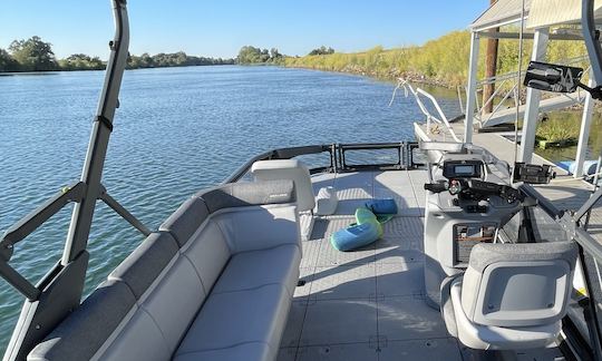 Sea Doo Switch Pontoon Boat, Folsom, Berryessa, Sacramento, Lake Tahoe