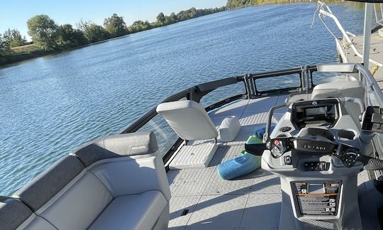 Sea Doo Switch Pontoon Boat, Folsom, Berryessa, Sacramento, Lake Tahoe