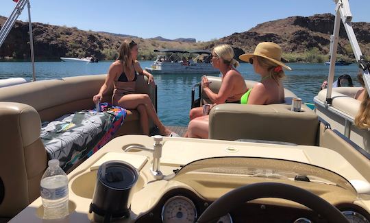 24' Luxury Sport Tritoon in Lake Havasu City