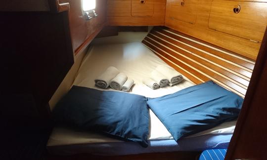 Back cabin, with double bed