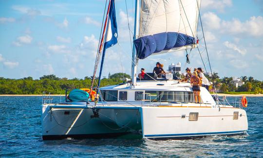 Private Luxury Sunset Sailing Cruise in Cozumel, Mexico