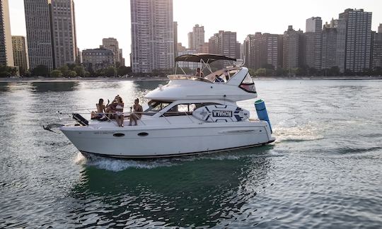 Yacht méridien de luxe à plusieurs niveaux ! Jouets aquatiques inclus - Chicago, IL (I)