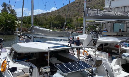 Catamarã NAUTITECH 46 Fly (versão do proprietário) com tripulação para alugar nas Maurícias