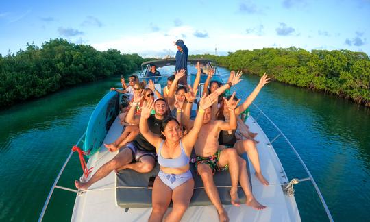 Un incroyable yacht de Formule 43 pieds pour découvrir Isla Mujeres et la mangrove