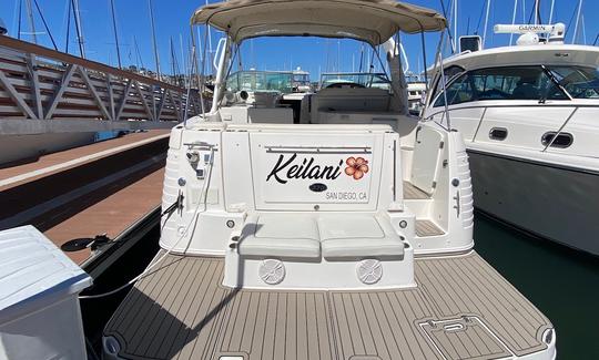 Luxuoso Express Bay Cruiser de 45 pés para sua festa em San Diego, Califórnia