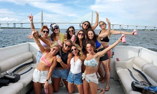 Catamarã de barco de festa de 35 pés em Charleston para 19 pessoas *Vessel COI