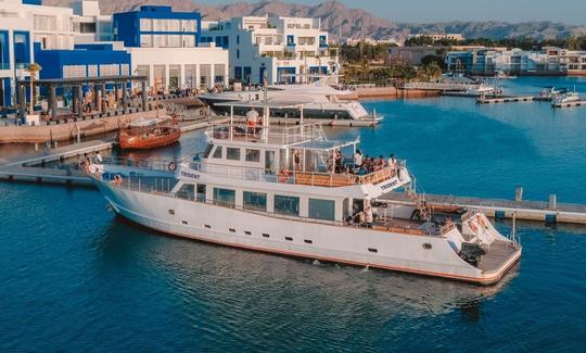 Trident Motor Yacht en Áqaba, Jordania (privado)