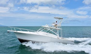 36ft Luhrs Sports Yacht in La Cruz de Huanacaxtle Marina, Mexico