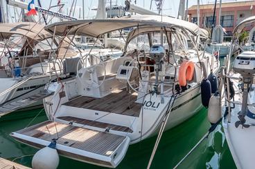 BAVARIA CRUISER 41 "IOLI" Sailboat in GREECE