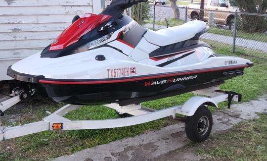 Yamaha EX Sport Jetski en alquiler en Galveston, Texas