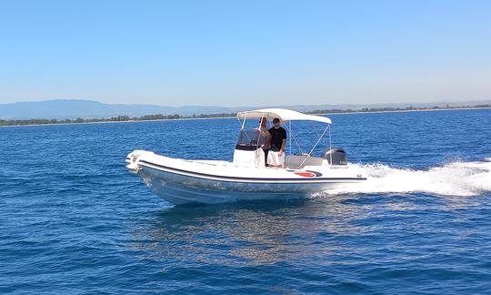 Barco Selva D RIB 680 - Yamaha de 150 CV en Sivota Lefkada