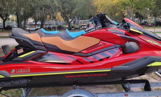 2 horas gratis con 8 horas de alquiler de la nueva Yamaha Waverunner 2022 en Clearwater, Florida