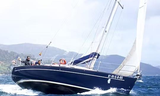 Aluguel de monocasco Elan Performance Cruising de 37 pés em Vigo, Galícia