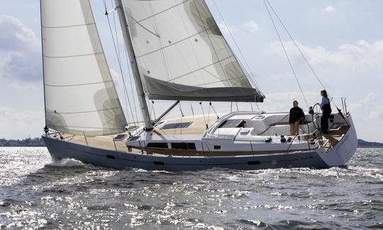 Sailing boat Hanse 470e for Skippered Charters from Santorini, Greece