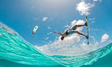 Kiteboarding Lessons in Orient bay, Saint Martin