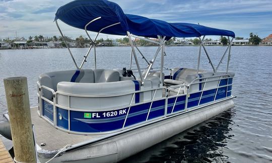 Bentley Pontoon Double Bimini for Rent in St. Petersburg