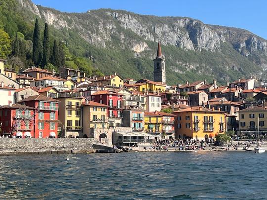 Lake Como Tour on a Classic Wood Boat