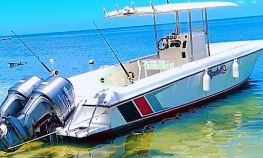 Location de bateaux à console centrale Axe 1 à Montego Bay, Jamaïque