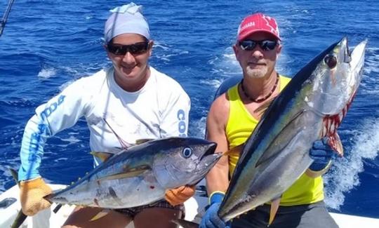 Pêchez ou faites de la croisière à Flamingo Beach, au Costa Rica, avec une console centrale personnalisée de 26 pieds !